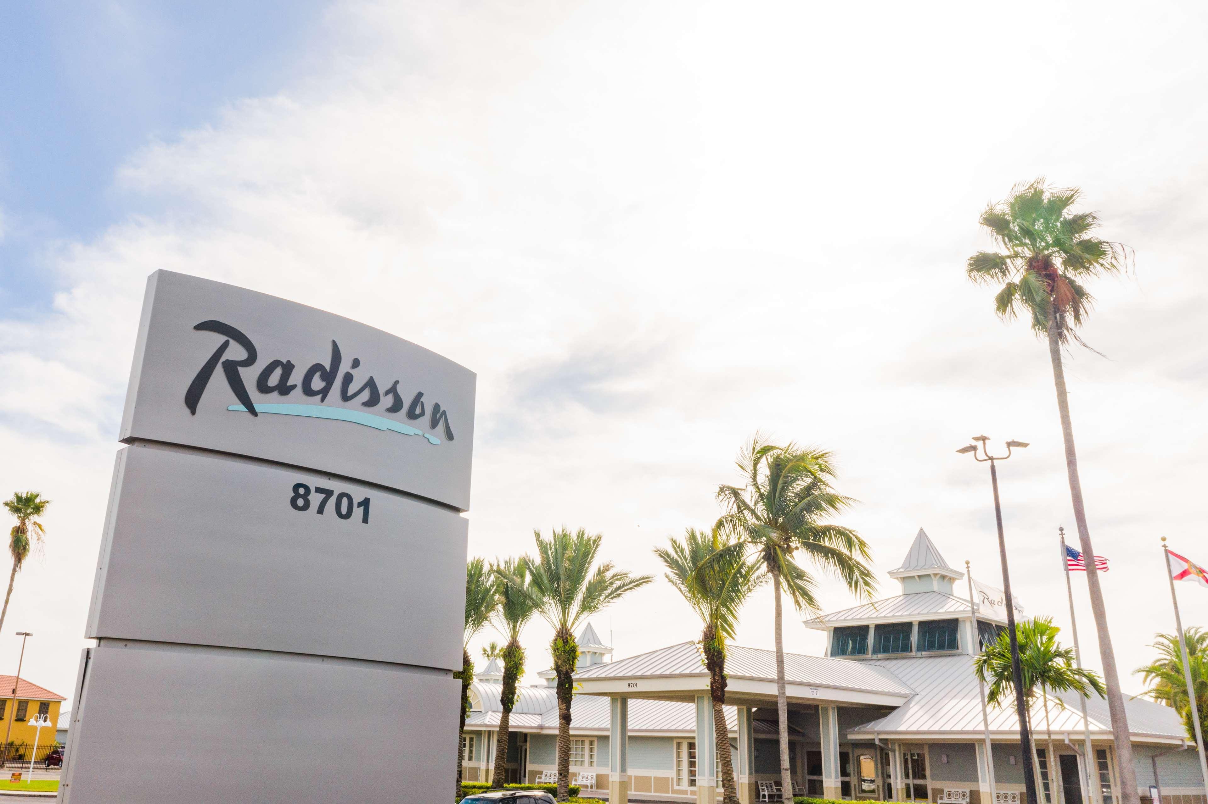 Radisson Resort At The Port Кейп Канаверал Екстериор снимка